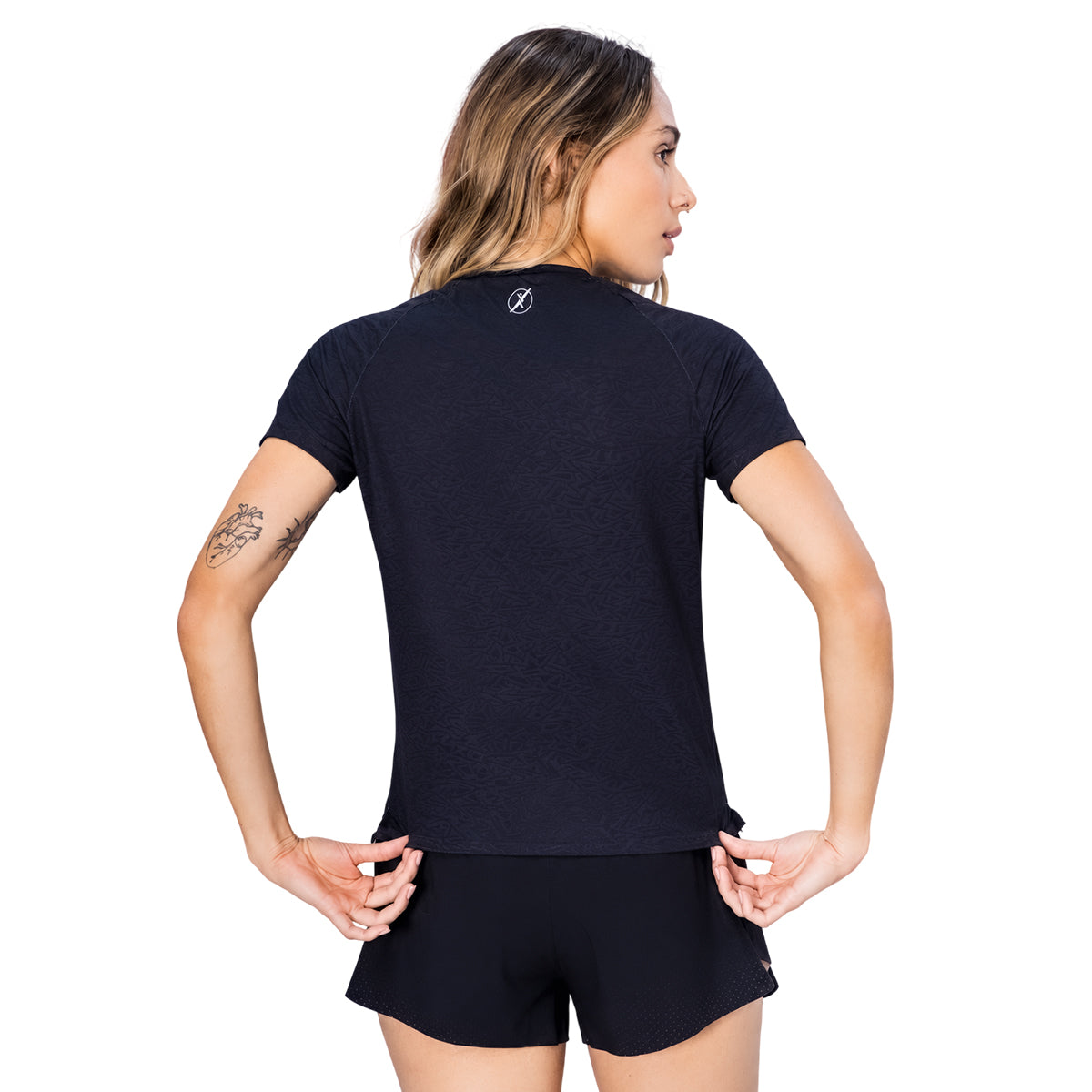 Camiseta Advance Mujer - Essentials New Collection: Keep Moving